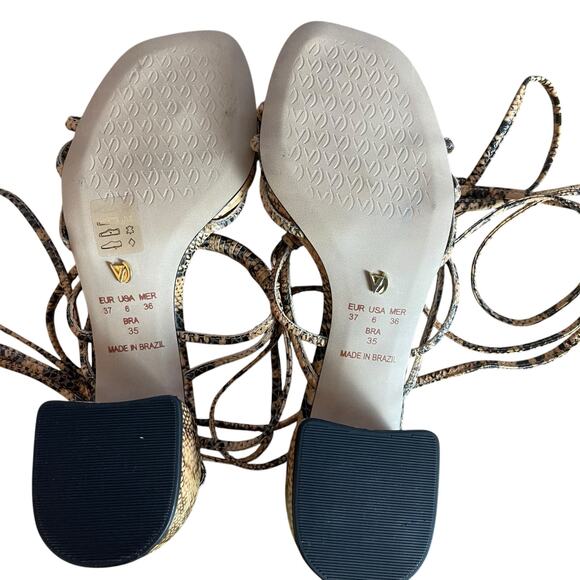 Free People Vicenza Love Struck Heels Shoes Sandals Ankle Wrap Reptile Size 6 - Picture 7 of 9